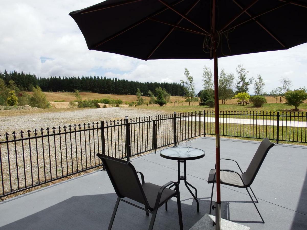 Mahana Farm Cottage Exterior photo